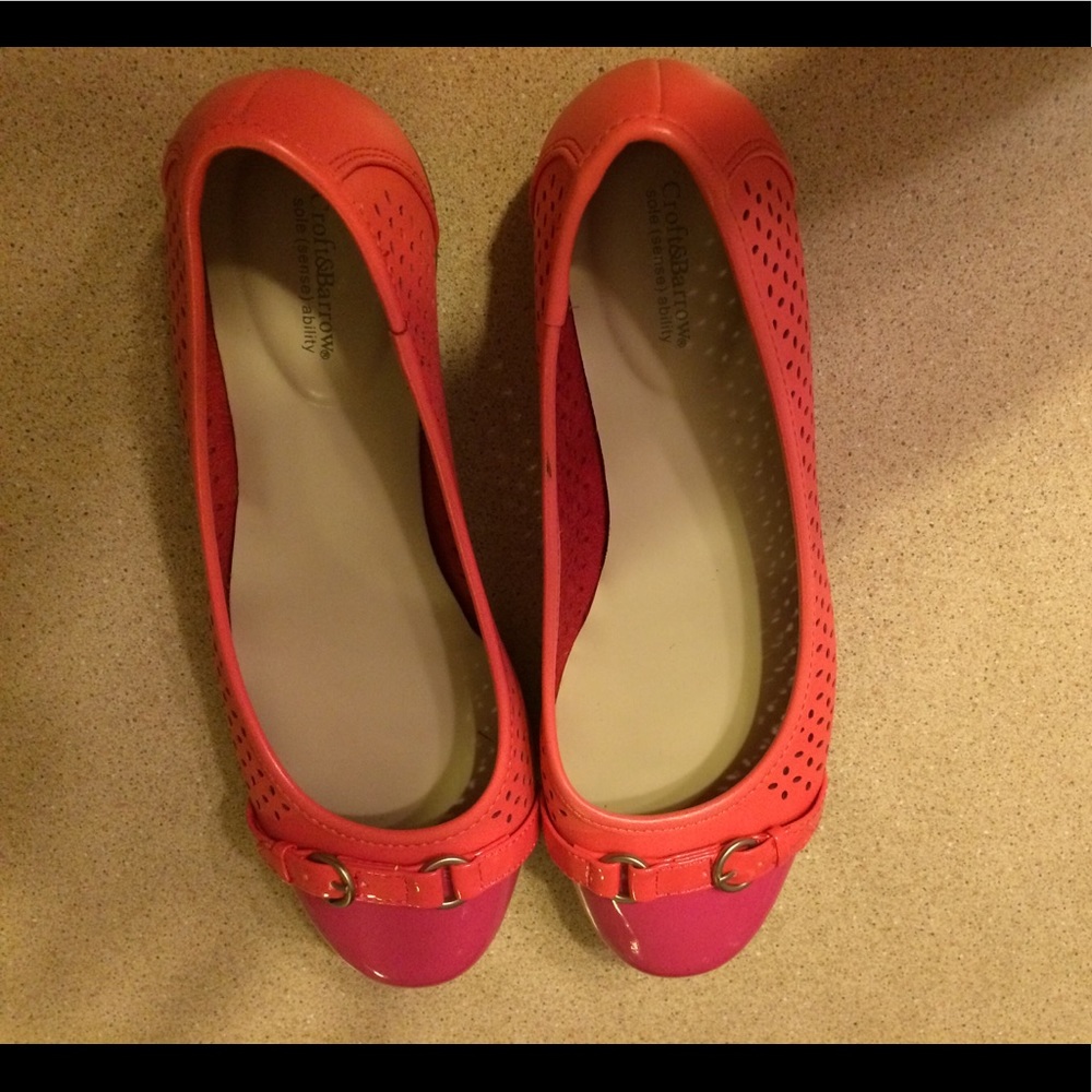 Pink/salmon leather flats